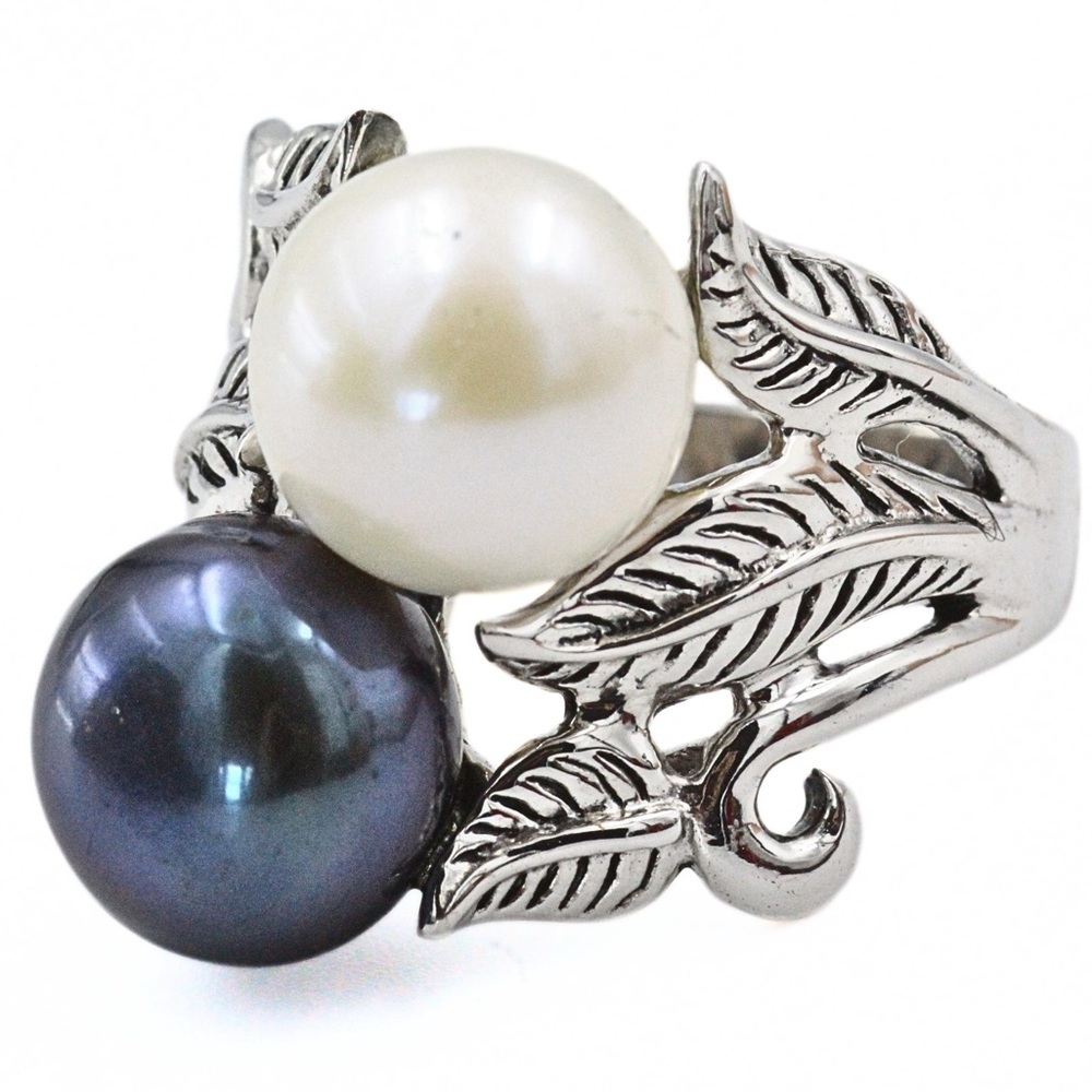 Vintage .925 Sterling Silver Cultured Freshwater Black Pearl Leaf Antiqued Ring